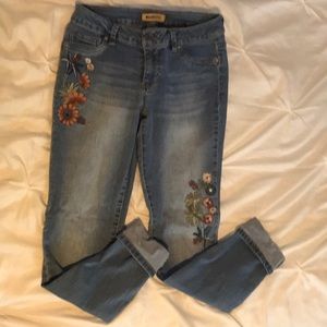 Embroidered light-wash jeans